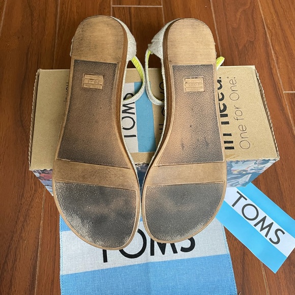 TOMS Playa Sandals Yellow Burlap - Picture 5 of 5